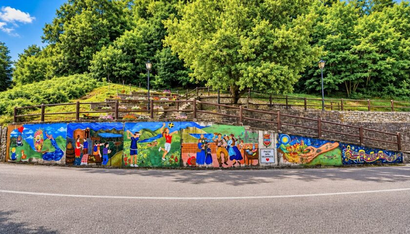 A Cicerale giornata dedicata all’arte con i murales degli studenti del Liceo Artistico Sabatini-Menna
