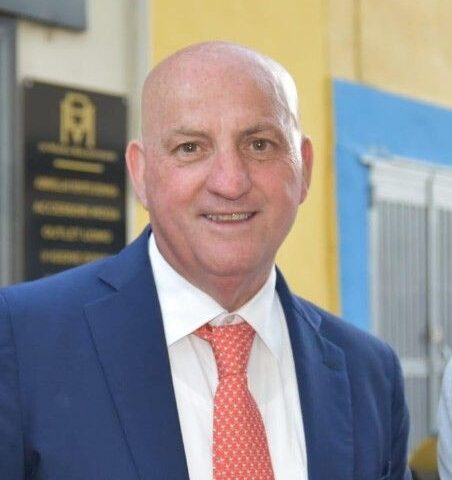 Santocchio (FdI) celebra l’apertura di piazzetta Trentuno a Scafati: “Restituito decoro e socialità al quartiere”  
