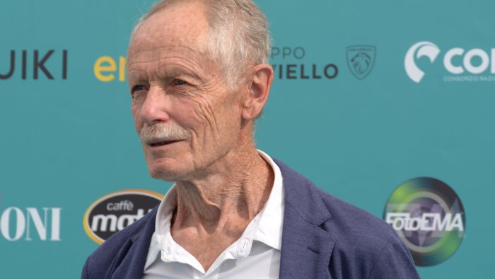 Erri De Luca non parteciperà al festival di Salerno, anche Cotroneo annuncia il ritiro
