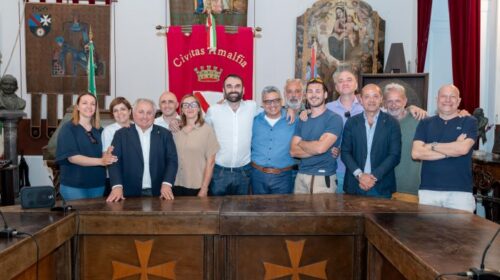 Amalfi, nuova Giunta e insediamento del consiglio comunale Amalfi, nuova Giunta e insediamento del consiglio comunale
