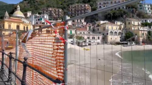 Spiaggia sequestrata a Cetara, il sindaco: a breve si tornerà alla normalità Spiaggia sequestrata a Cetara, il sindaco: a breve si tornerà alla normalità