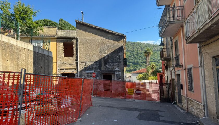Al via i lavori per riaprire la strada a San Nazario di Bracigliano