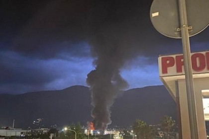 Sarno. Incendio Termoplast, Arpac ha avviato monitoraggio diossine e PM10 Sarno. Incendio Termoplast, Arpac ha avviato monitoraggio diossine e PM10