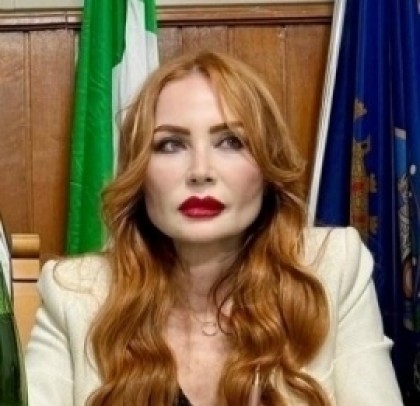 Sarno, Maria Rosaria Aliberti (FI): “Lo scioglimento non è un incidente, prima dei ricorsi serve assumersi responsabilità”