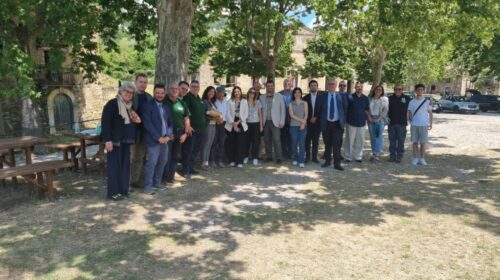 Roscigno Vecchia riparte: istituzioni, cultura e territorio uniti nel segno di Faro e Olivetti per il rilancio della “Pompei del 900”