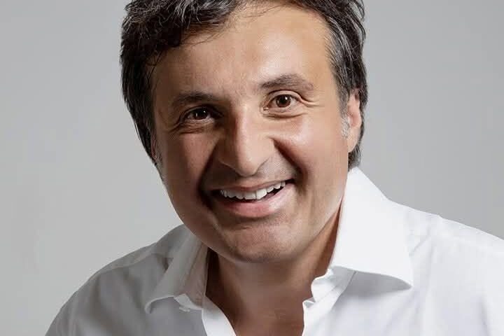 Simone Valiante. “Abbiamo una classe politica di miserabili che pensa solo a come ricandidarsi in Parlamento”