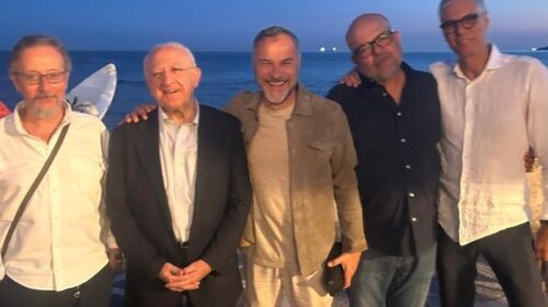 “Avvocato Malinconico”, il sindaco di Salerno De Luca incontra il cast “Avvocato Malinconico”, il sindaco di Salerno De Luca incontra il cast