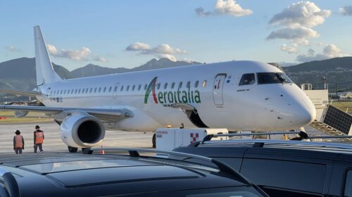 Volo Aeroitalia per Salerno rientra a Malpensa dopo un problema al motore