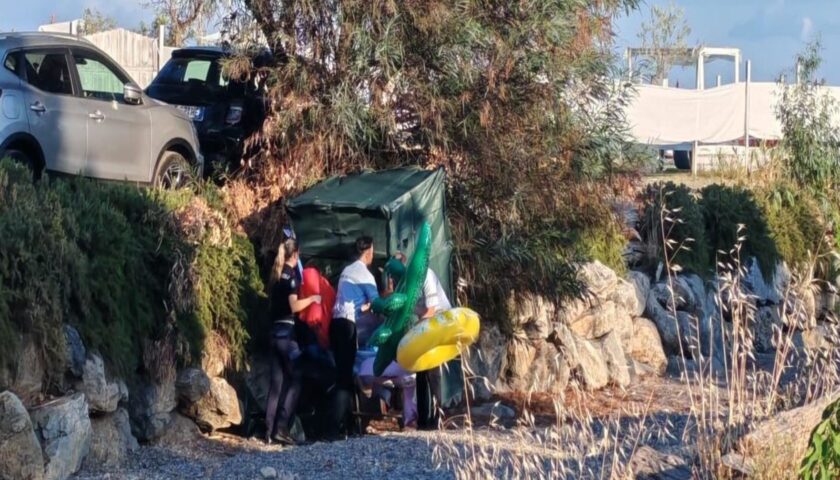 Camerota, blitz “Estate sicura”: sanzioni per rifiuti, sequestri in spiaggia e verifiche sull’imposta di soggiorno