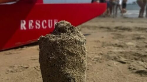 Salerno, ritrovato ordigno sulla spiaggia del Mercatello