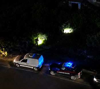 Omicidio Esposito, il tunisino arrestato in un casolare. Salvini attacca: “In carcere nel suo Paese”