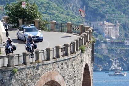 Costiera Amalfitana, operativo il presidio estivo della Polizia Stradale di Maiori: 74 multe e 3 patenti ritirate Costiera Amalfitana, operativo il presidio estivo della Polizia Stradale di Maiori: 74 multe e 3 patenti ritirate