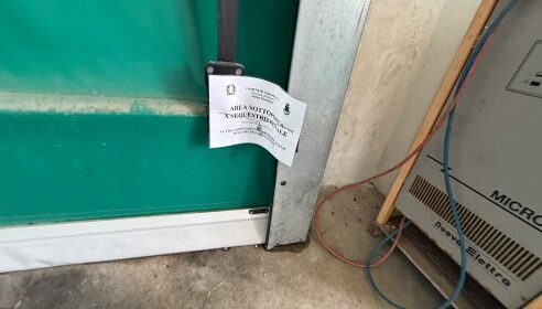 Albanella, scarichi illeciti in rete fognaria comunale: scatta sequestro in un caseificio Albanella, scarichi illeciti in rete fognaria comunale: scatta sequestro in un caseificio