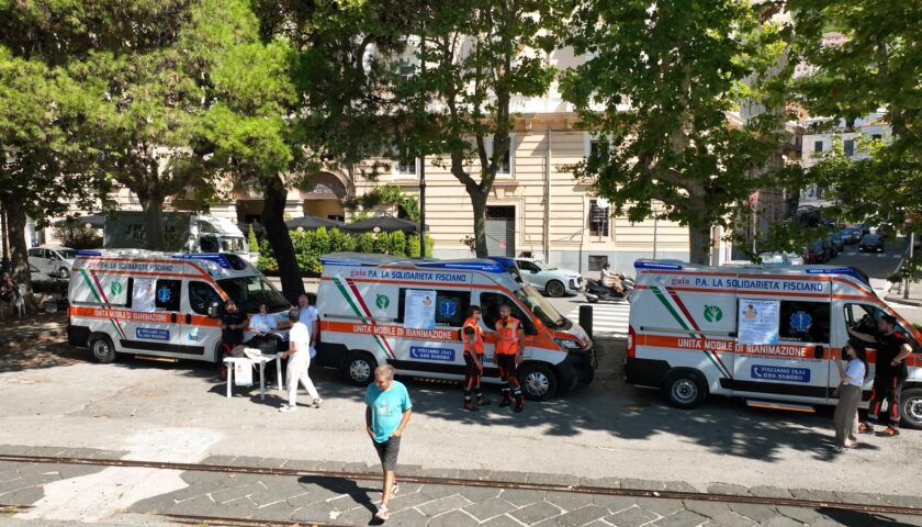 Salerno, successo per la campagna “Ti Guardo le Spalle” con protagonista La Solidarietà di Fisciano