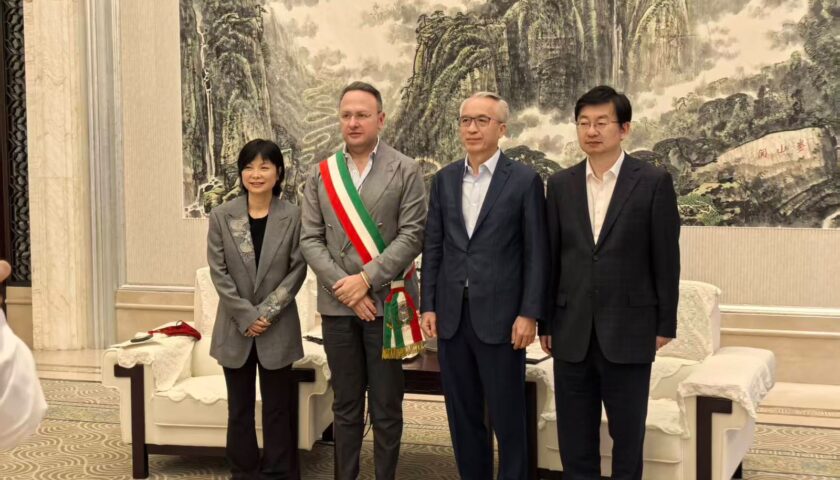  Morra (Anci Campania): “Le città campane motore dell’internazionalizzazione, dalla Cina opportunità per il nostro manifatturiero”