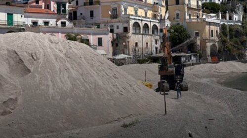 Cetara, verso il dissequestro definitivo della spiaggia di Largo Marina Cetara, verso il dissequestro definitivo della spiaggia di Largo Marina