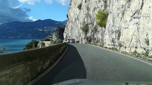 Costiera Amalfitana, rinviato al 27 luglio il divieto ai mezzi oltre 5 tonnellate