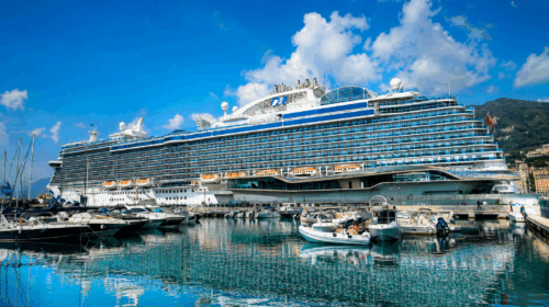 Enchanted Princess a Salerno: dentro una nave da crociera da 4.000 ospiti
