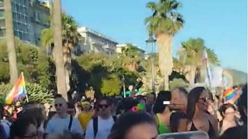 Salerno Pride 2026, edizione “Senza esclusione di corpi”: domani corteo con Vladimir Luxuria Salerno Pride 2026, edizione “Senza esclusione di corpi”: domani corteo con Vladimir Luxuria