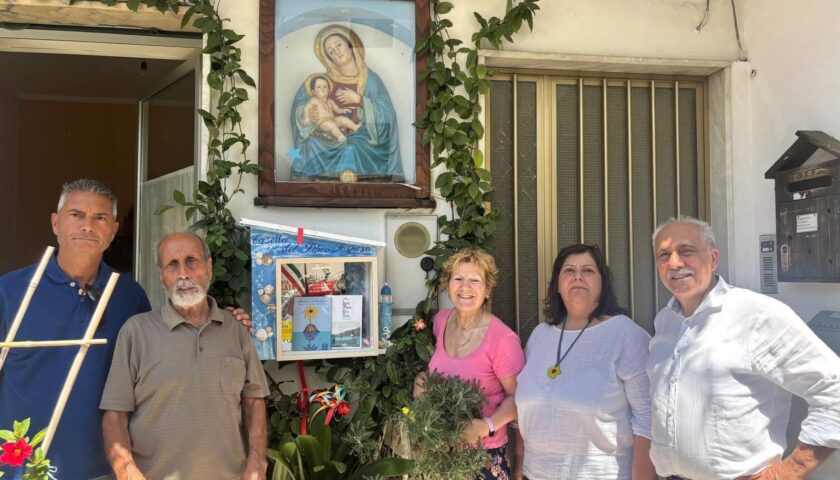La Fondazione Vassallo inaugura a  Vallo della Lucania la “Casetta del Libro Sospeso”