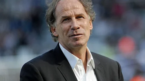 Lutto Milan e nel calcio italiano, muore Franco Baresi Lutto Milan e nel calcio italiano, muore Franco Baresi