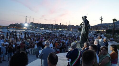 Camerota, inaugurato nuovo porto turistico: festa per la comunità Camerota, inaugurato nuovo porto turistico: festa per la comunità