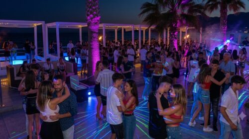 Salerno balla a ritmo latino: arriva il format “Dos Ritmos, Una Noche” al Sea Garden