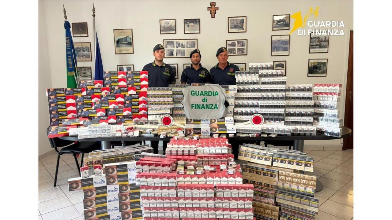 Contrabbando, sequestrato a Salerno carico di “bionde”