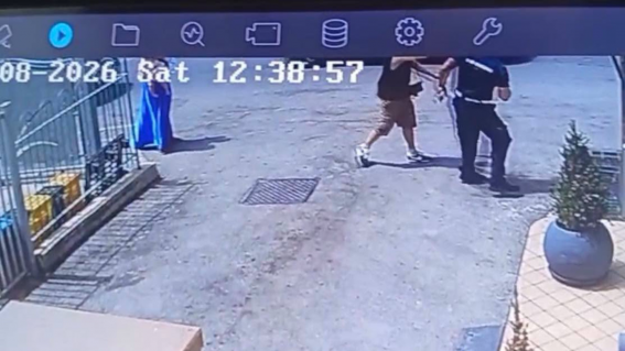 Castellabate, agente della polizia locale aggredito per una multa: turista denunciato