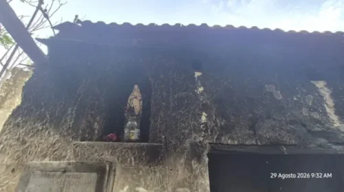 In fiamme un motorino: danneggiata statua della madonna
