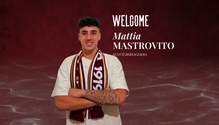 Salernitana, ecco il centrocampista Mattia Mastrovito