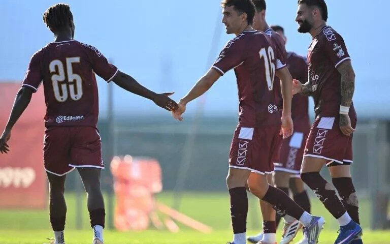 Salernitana, in ritiro in Sila:  i convocati, sei restano al Mary Rosy