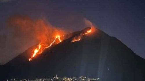 Castiglione del Genovesi, in fiamme il monte Monna Castiglione del Genovesi, in fiamme il monte Monna