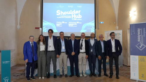Patologie della spalla, a Salerno il primo Cad-Lab: trenta specialisti al lavoro nei laboratori della Fondazione Ebris