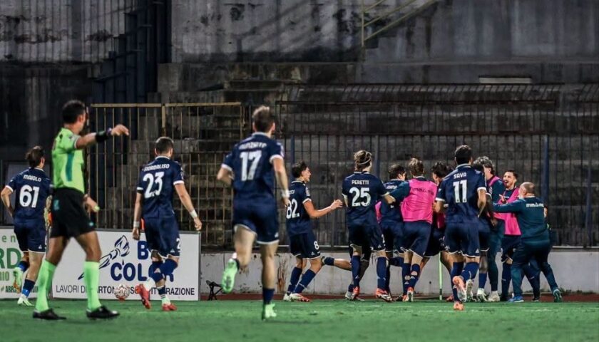 Riscatto Cavese, poker al Savoia nel derby del Lamberti