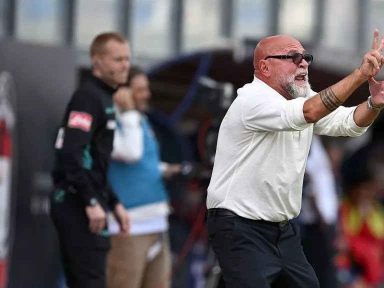 Salernitana, Cosmi: “A Crotone atteggiamento sbagliato”