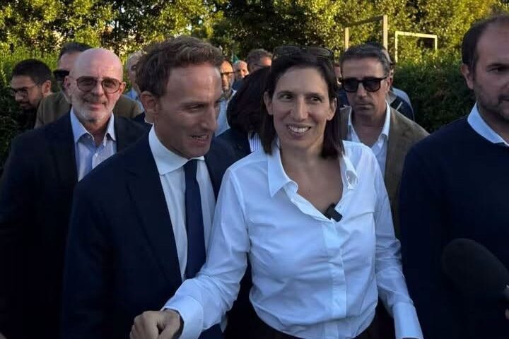 La promessa da Portici di Piero De Luca (Pd): “Quando saremo al Governo non vi lasceremo più”