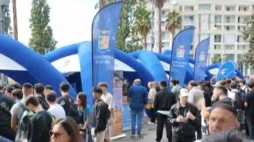 Salerno, villaggio azzurro per le frecce tricolori