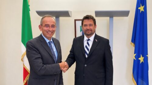 Salerno, il prefetto Esposito riceve il console generale degli Stati Uniti d’America