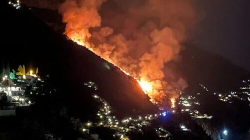 Incendio a Positano, chiusa la statale Amalfitana