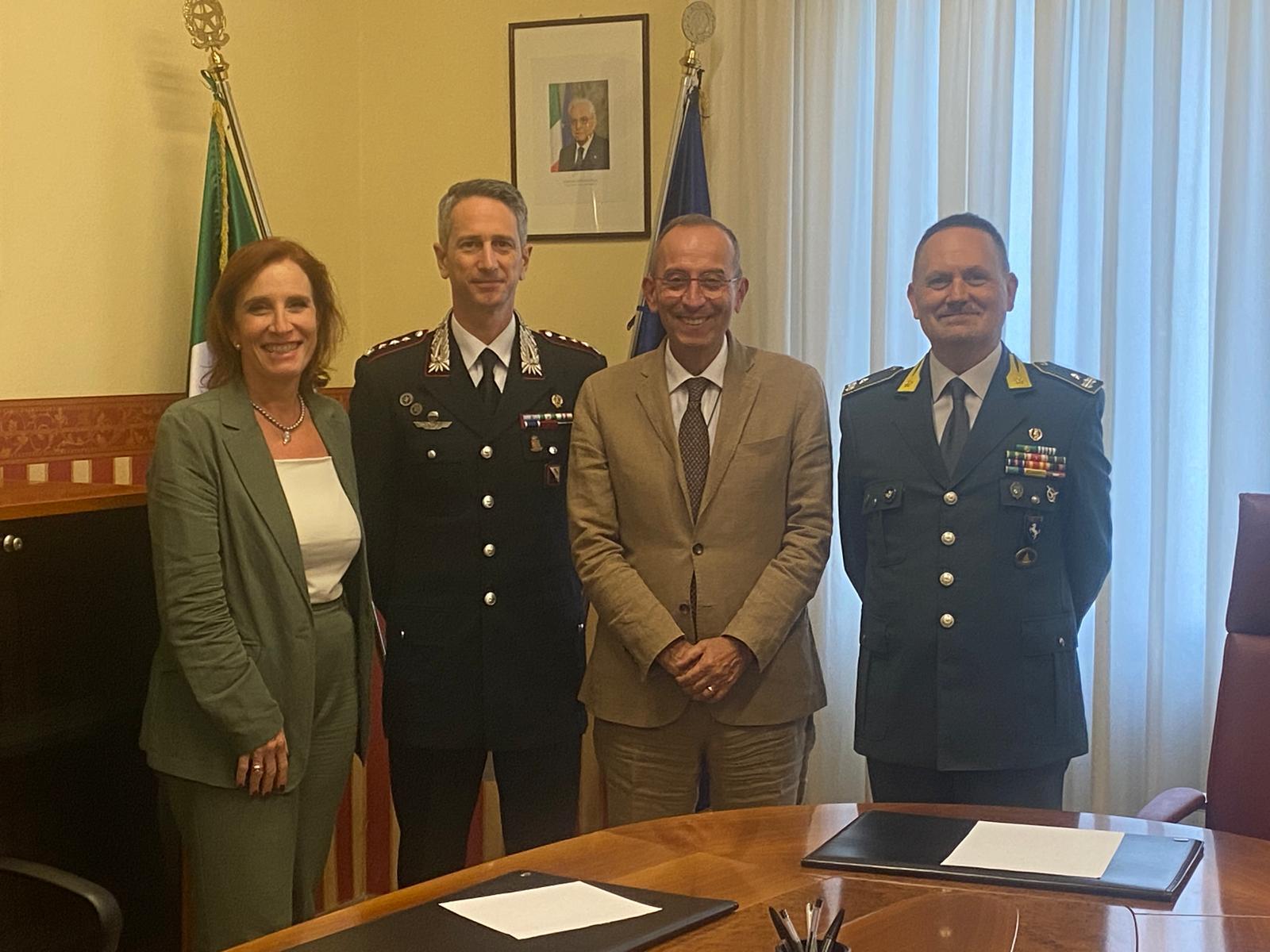 Salerno, il prefetto saluta il comandante provinciale dei carabinieri Melchiorre e il neo questore Palmisano
