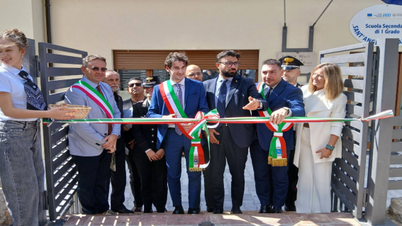 Sant’Angelo a Fasanella, inaugurato centro polifunzionale sede scuola secondaria di primo grado