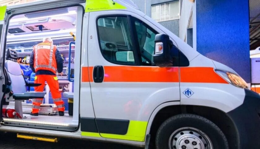 Padula, colpo accidentale mentre pulisce la pistola: ferito un 40enne