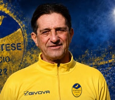 Scafatese, esonerato il tecnico Ferraro