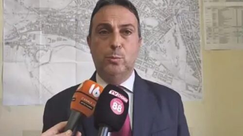 Caos traffico Frecce Tricolori, Galdi si difende: “Fatto il possibile, cittadini prendono auto per pochi metri” Caos traffico Frecce Tricolori, Galdi si difende: “Fatto il possibile, cittadini prendono auto per pochi metri”