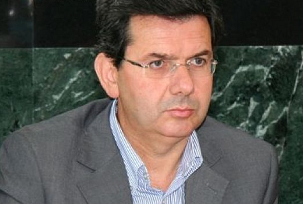 Baronissi, Ingino e Sabatino lasciano i gruppi di maggioranza