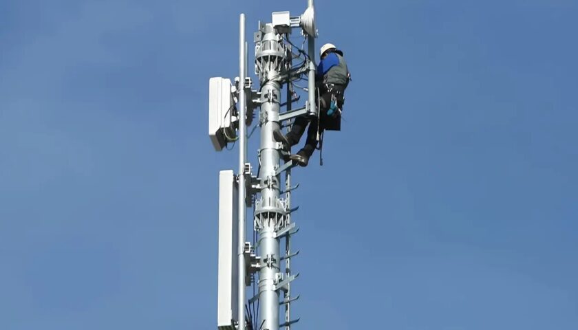 Antenna 5G a Pre Pezzano di Giffoni sei Casali: il caso arriva in Parlamento