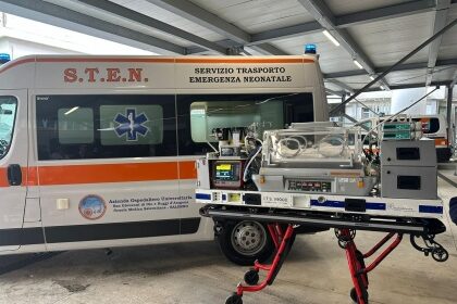 Salerno, lo Sten del Ruggi salva un neonato cardiopatico diretto al Bambino Gesù