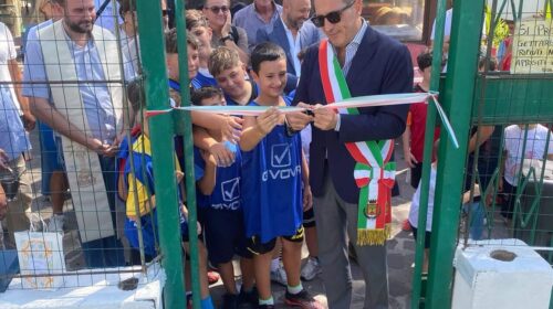 Nocera Inferiore, taglio del nastro per il nuovo campetto di Piedimonte Nocera Inferiore, taglio del nastro per il nuovo campetto di Piedimonte