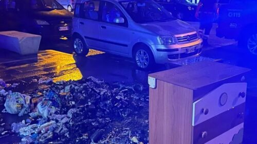 Eboli, rifiuti bruciati in cinque zone del territorio cittadino: caccia al piromane Eboli, rifiuti bruciati in cinque zone del territorio cittadino: caccia al piromane